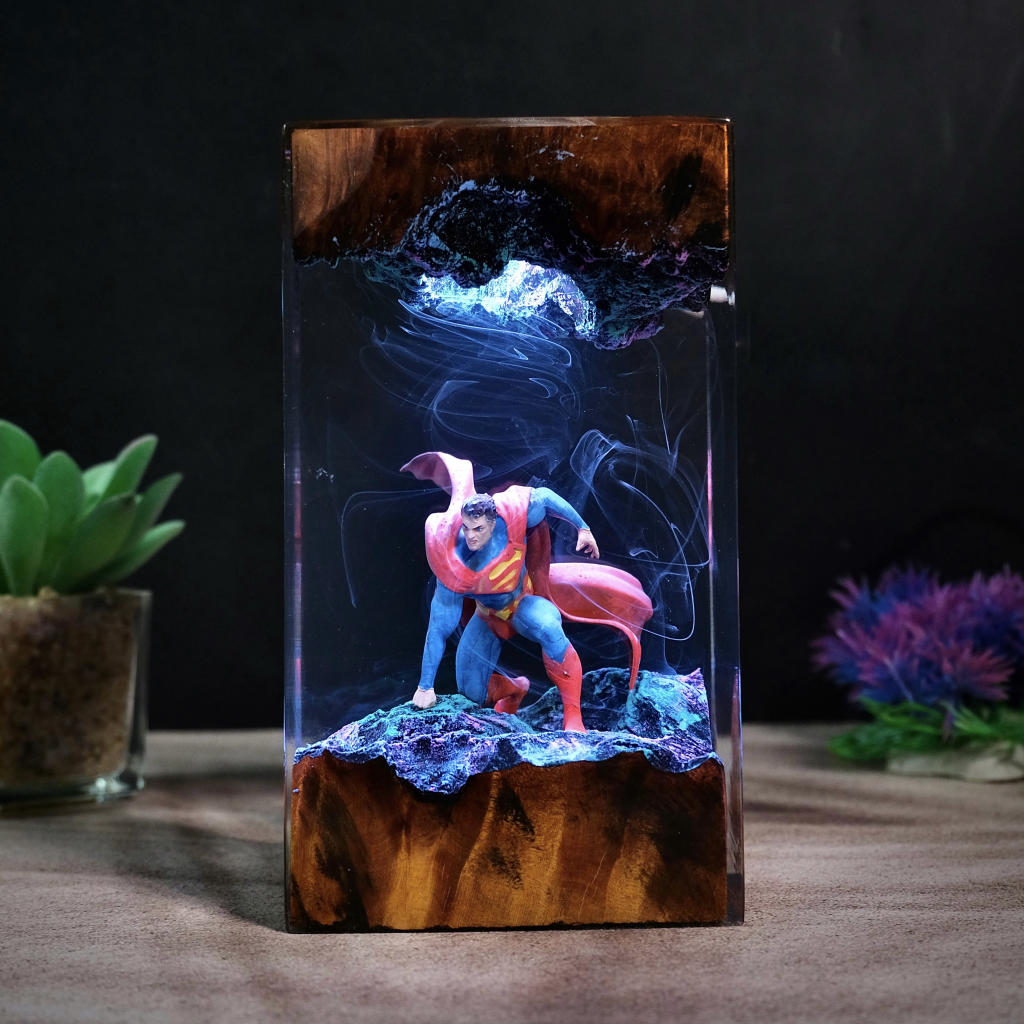 DC Superhero Superman Epoxy Resin Lamp, Night Light