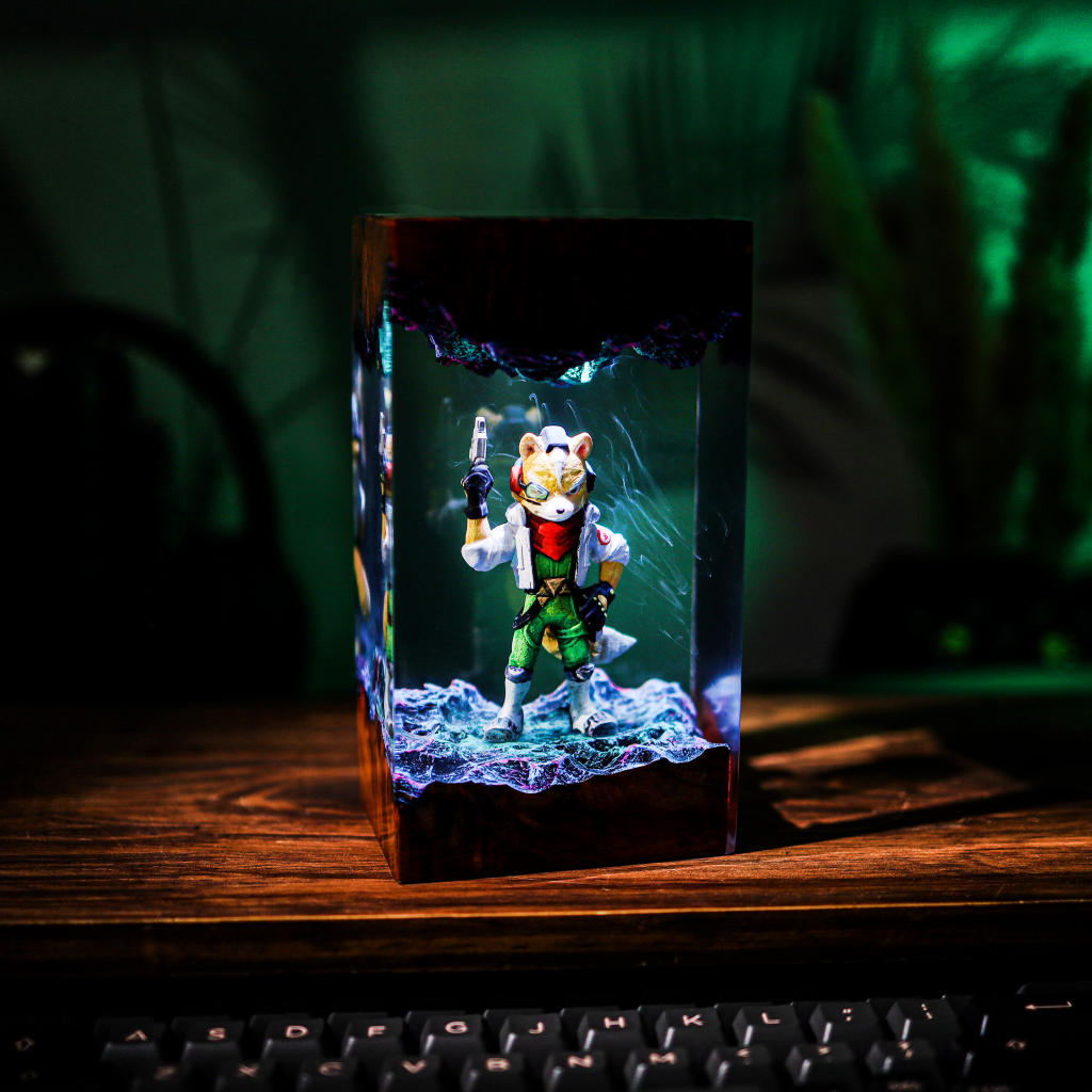 Star Fox Fox McCloud Epoxy Resin Lamp, Night Light