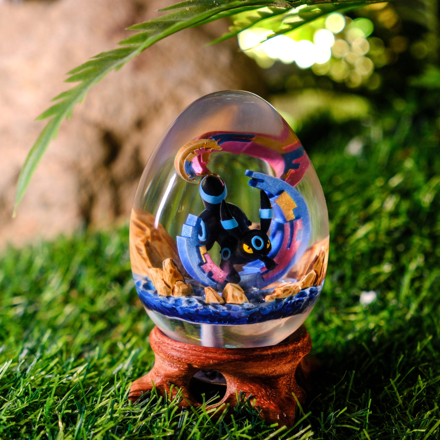 Pokemon Umbreon Resin Egg Lamp, Night Light