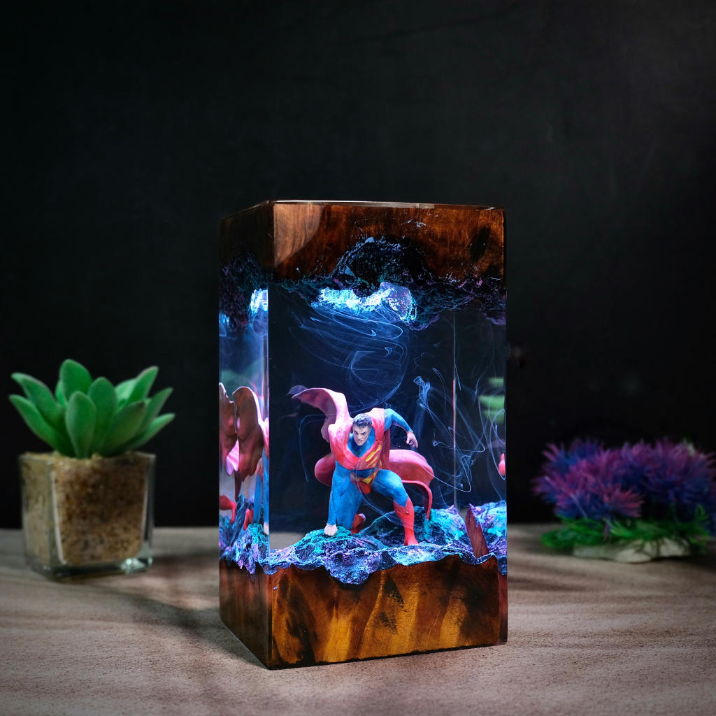 DC Superhero Superman Epoxy Resin Lamp, Night Light