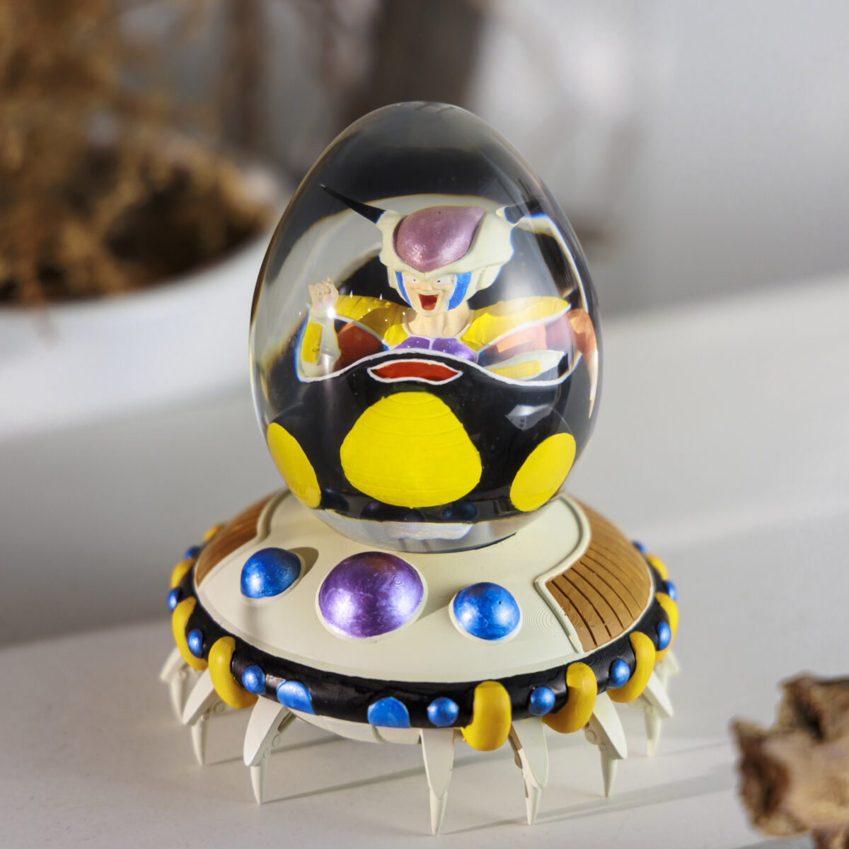 Dragon Ball Frieza Resin Egg Lamp, Night Light