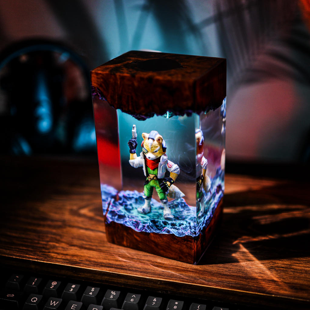 Star Fox Fox McCloud Epoxy Resin Lamp, Night Light