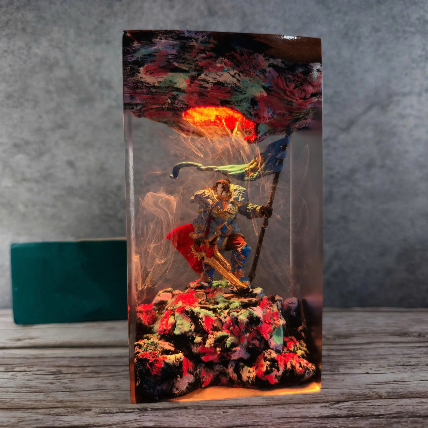 World of Warcraft Varian Wrynn Epoxy Resin Lamp, Night Light
