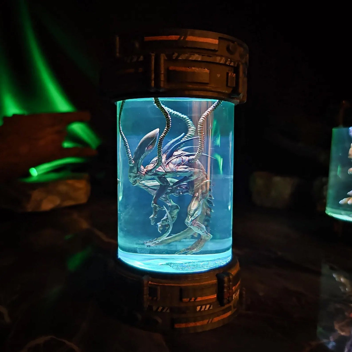 Xenomorph Alien Space Monster Healing Chamber Incubator Epoxy Resin Lamp, Night Light, Wireless Lights