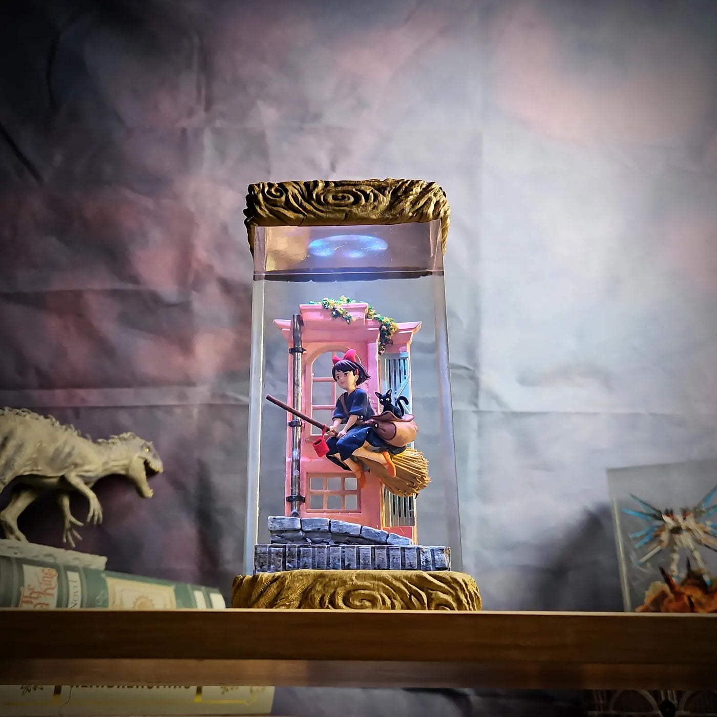 Ghibli Kiki Delivery Service Diorama Epoxy Resin Lamp, Night Light, Wireless Lights