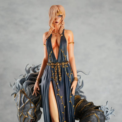 Elden Ring - Queen Marika the Eternal with Maliketh Statue Figures