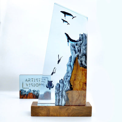 Humpback Whales & Divers & Turtle - High Quality Epoxy Resin Lamp