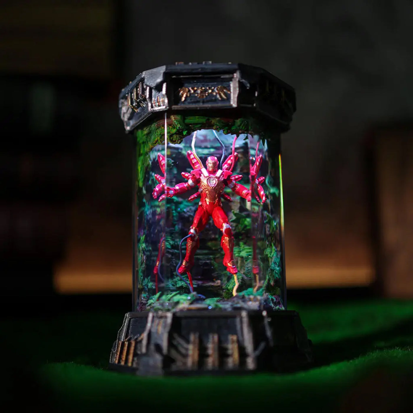Marvel MCU Iron Man Healing Chamber Incubator Epoxy Resin Lamp, Night Light, Wireless Lights