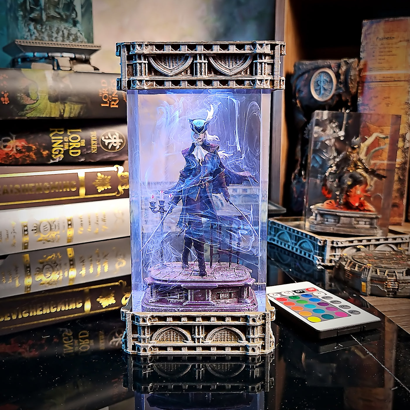 Bloodborne Lady Maria and The Old Hunters Epoxy Resin Lamp, Night Light, Wireless Lights