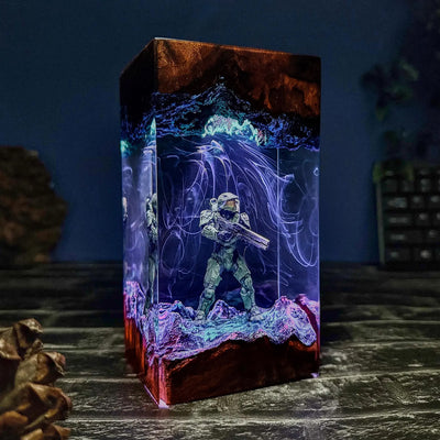 Halo Master Chief Epoxy Resin Lamp, Night Light