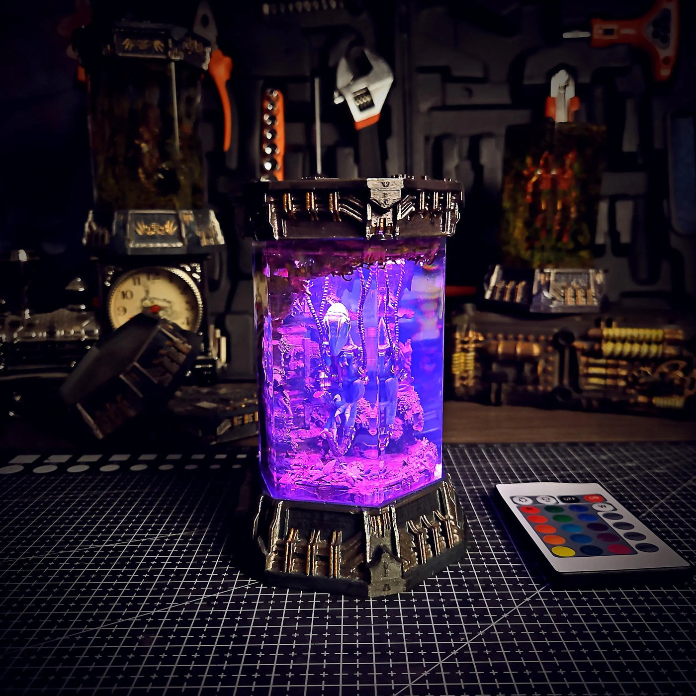 Jurassic Park Velociraptor Healing Chamber Incubator Epoxy Resin Lamp, Night Light, Wireless Lights