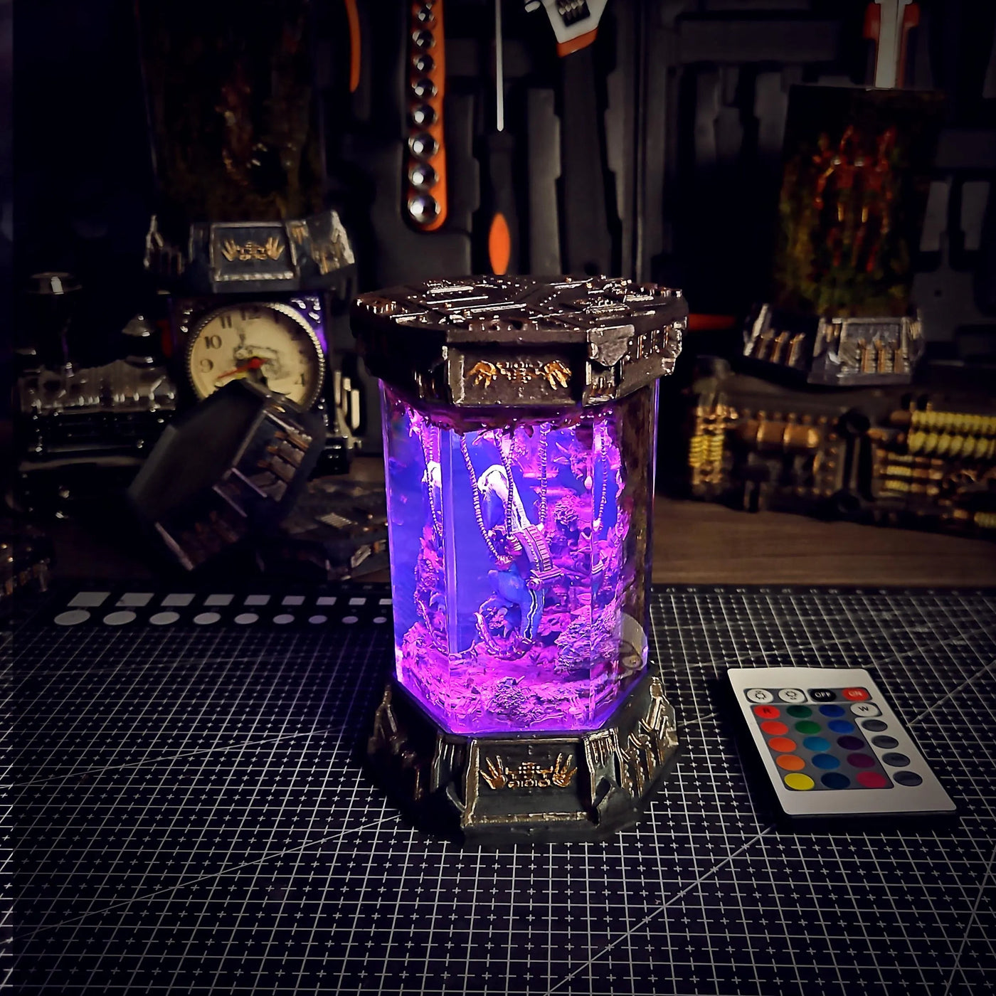 Jurassic Park Velociraptor Healing Chamber Incubator Epoxy Resin Lamp, Night Light, Wireless Lights