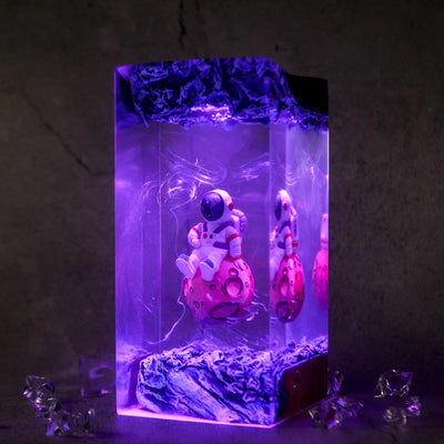 Astronauts Cute Galaxy Epoxy Resin Lamp, Night Light
