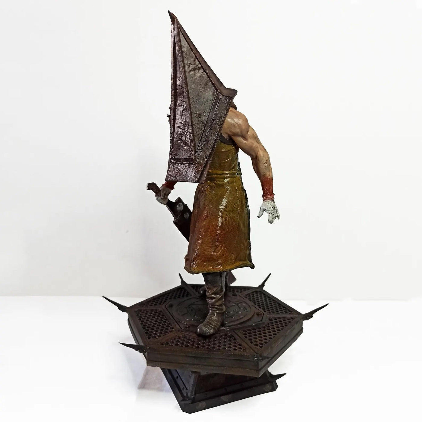 Silent Hill - Pyramid Head Statue Figures