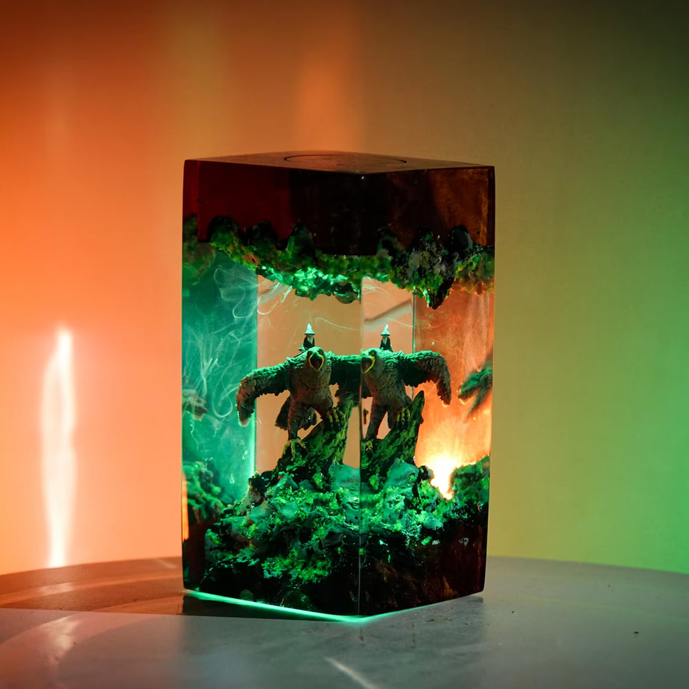 LOTR Lord Of Rings Great Eagles Gandalf Gwaihir the Windlord Epoxy Resin Lamp, Night Light