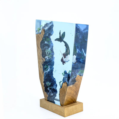 Mermaid Deep Sea Exploration - High Quality Epoxy Resin Lamp