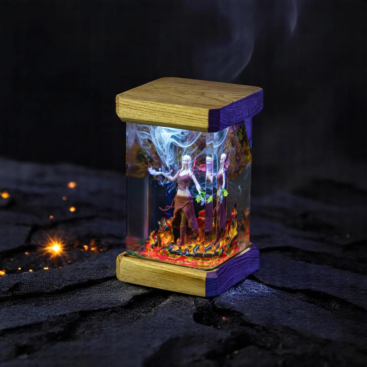 Game of Thrones Daenerys Targaryen Mother of Dragons Epoxy Resin Lamp, Night Light