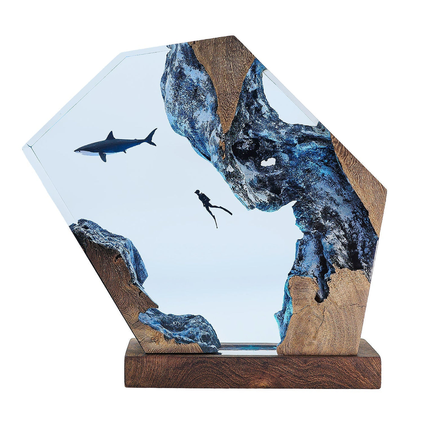 Shark & Diver - High Quality Epoxy Resin Lamp