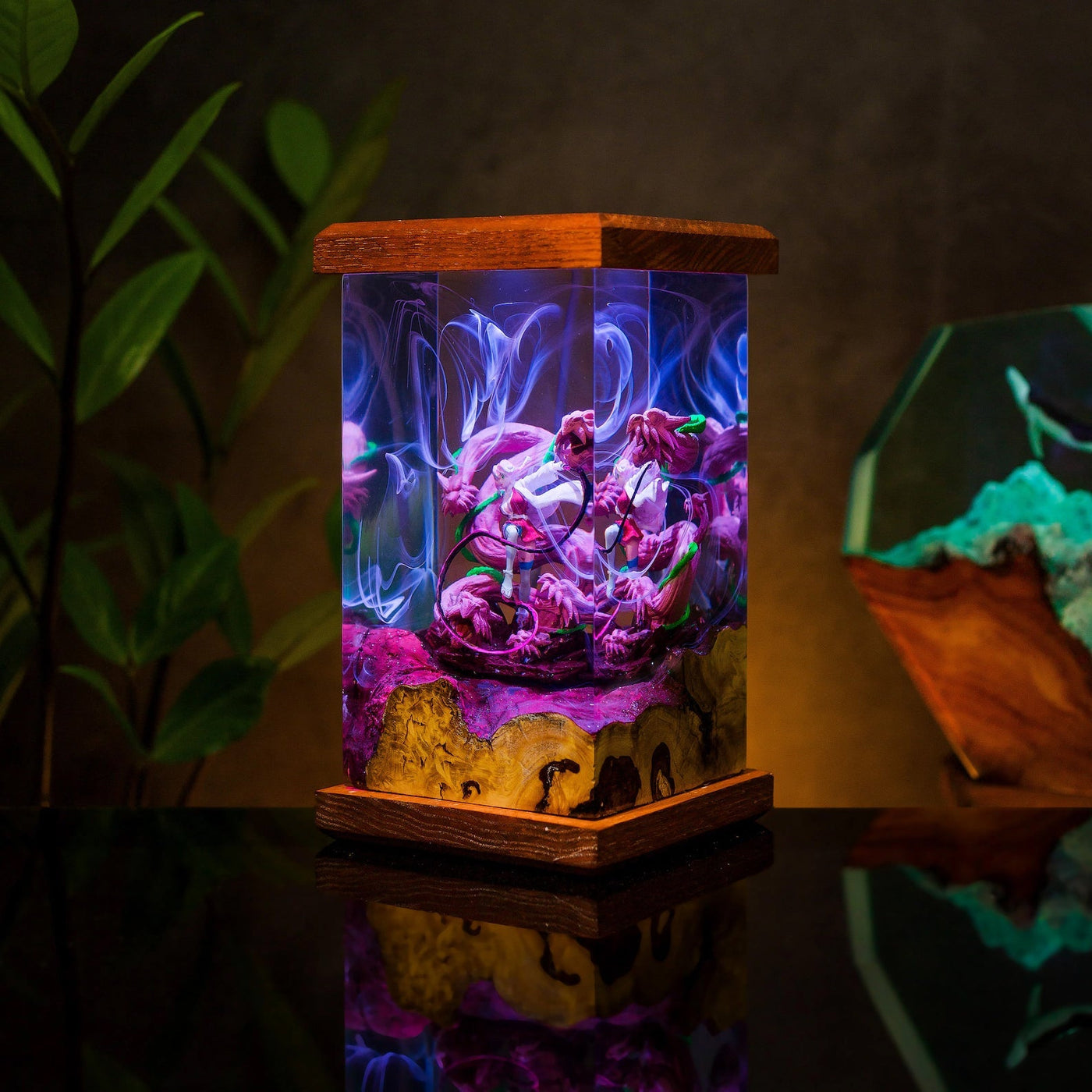 Demon Slayer Kanroji Mitsuri Epoxy Resin Lamp, Night Light