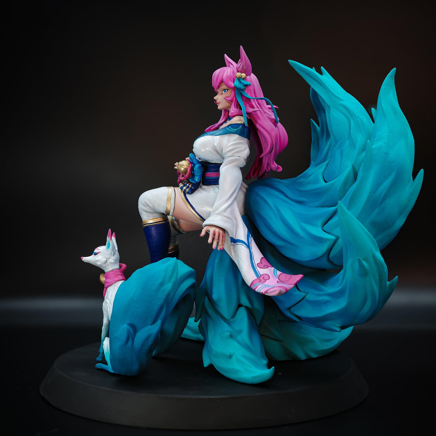 League of Legends - Sprite Blossom Ahri Statue Figures