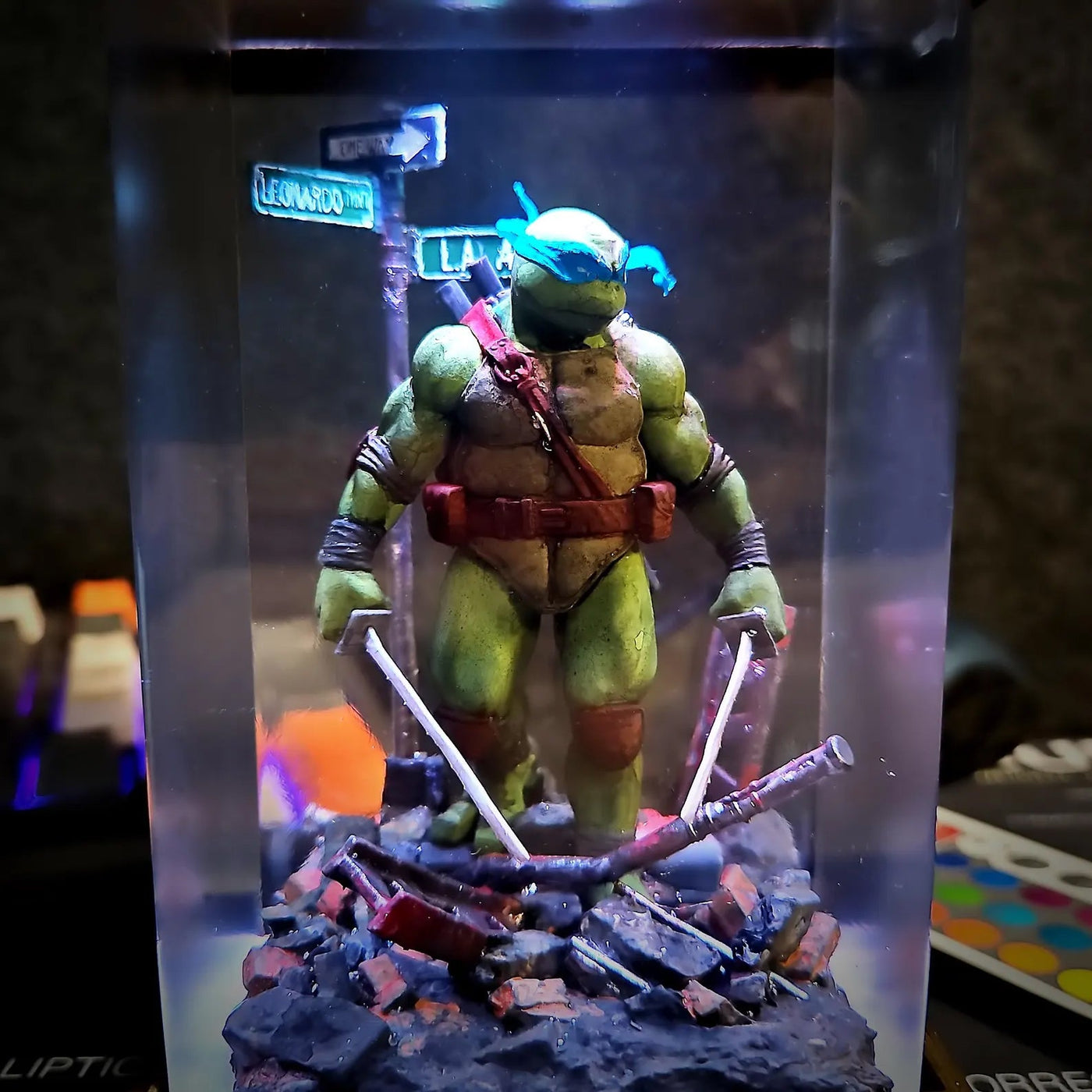 Teenage Mutant Ninja Turtles Leonardo Diorama Epoxy Resin Lamp, Night Light, Wireless Lights