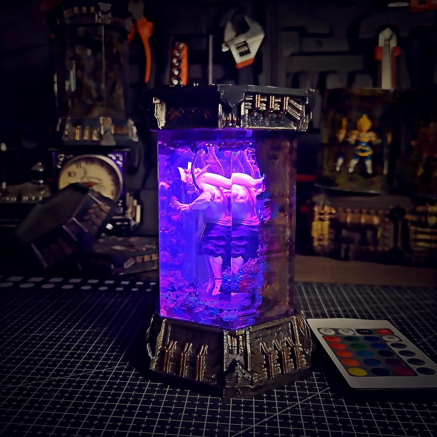 Jujutsu Kaisen Mahoraga Makora Healing Chamber Incubator Epoxy Resin Lamp, Night Light, Wireless Lights