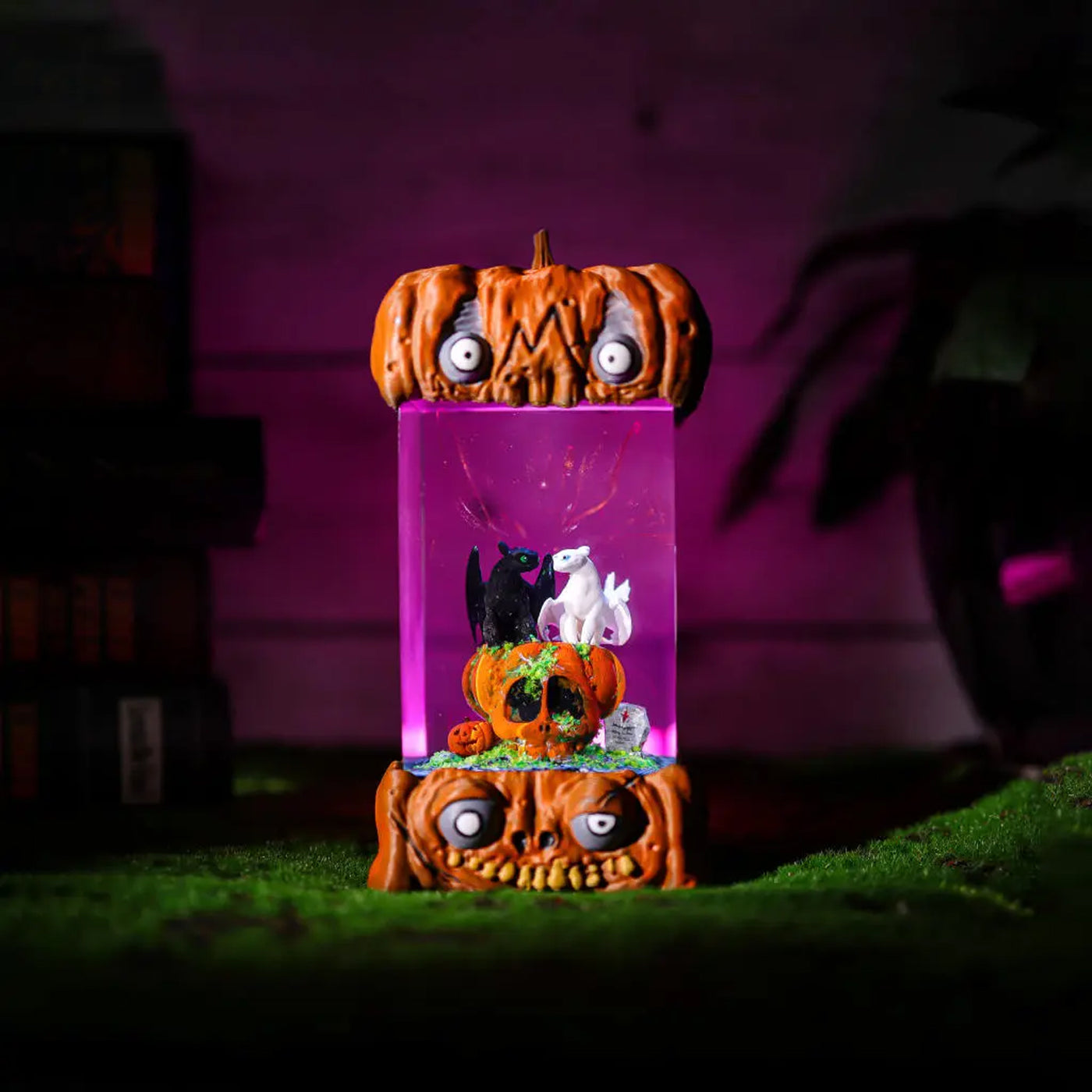 Halloween Spooky Toothless and Light Fury Pumpkin Epoxy Resin Lamp, Night Light, Wireless Lights