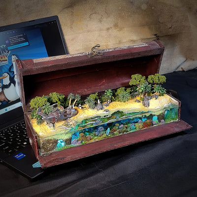 The Penguins of Madagascar Airplane Crash Beach Diorama Treasure Mistery Box Gift Epoxy Resin, Night Light