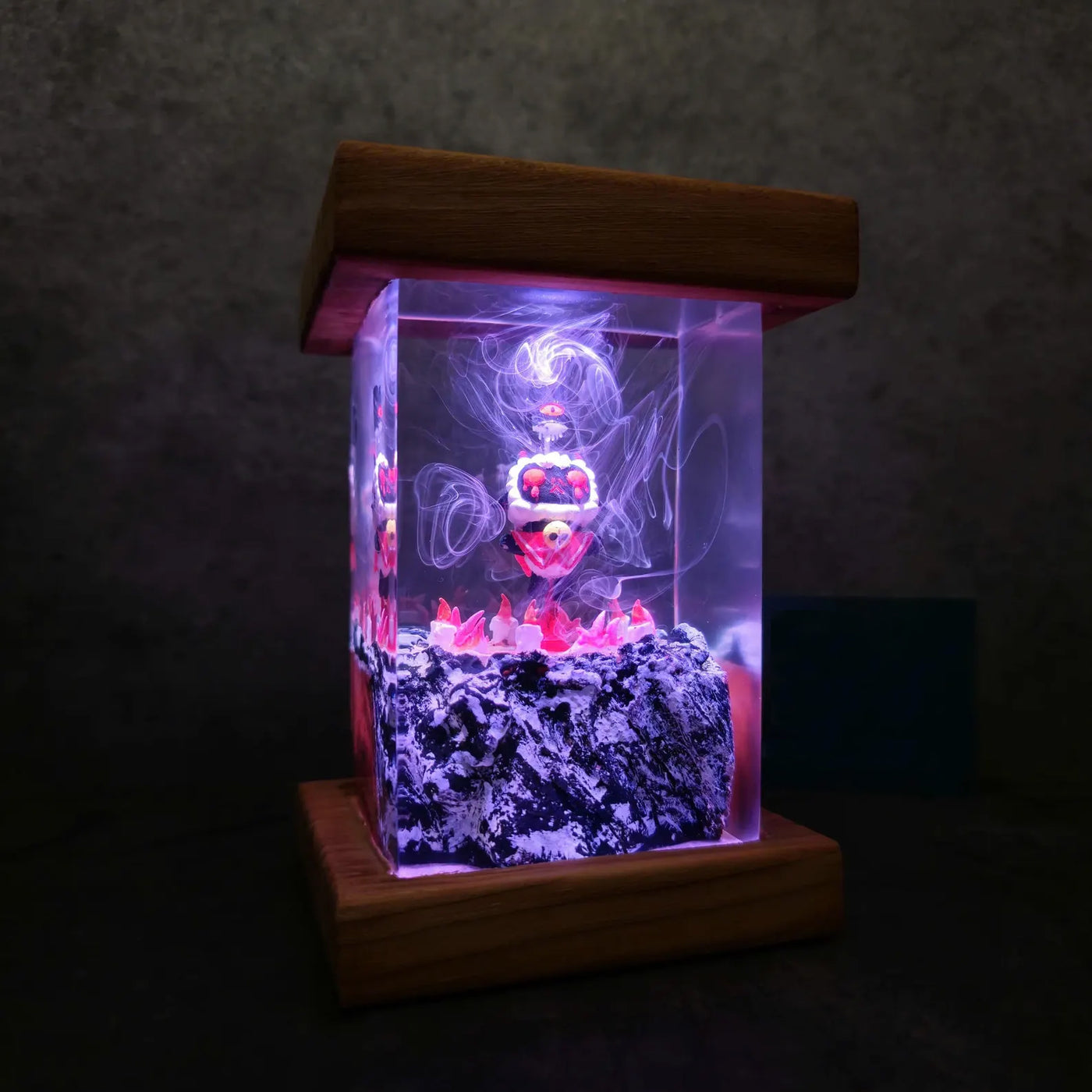 Cult of the Lamb Devil Sheep Epoxy Resin Lamp, Night Light