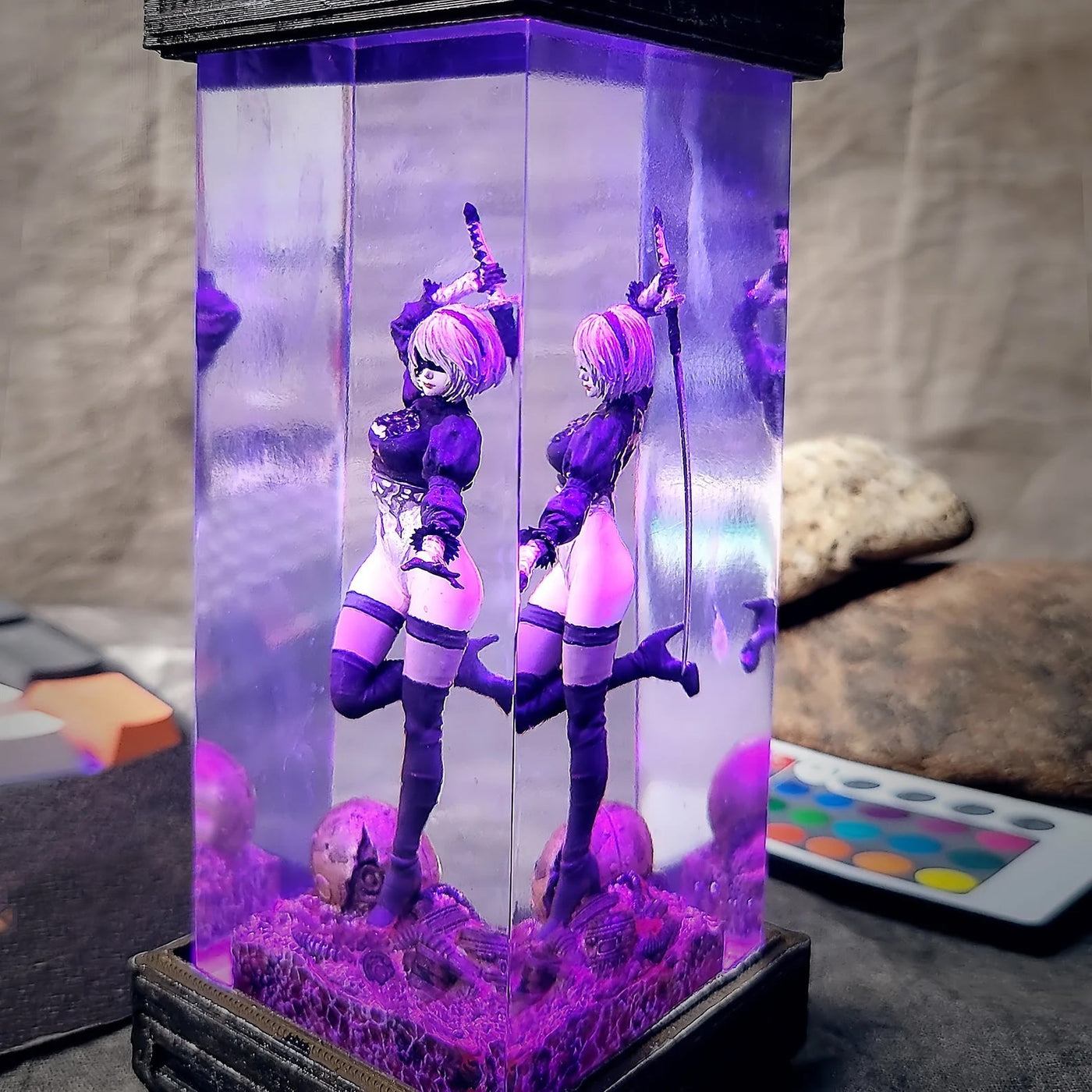 2B Nier Automata Diorama Epoxy Resin Lamp, Night Light, Wireless Lights