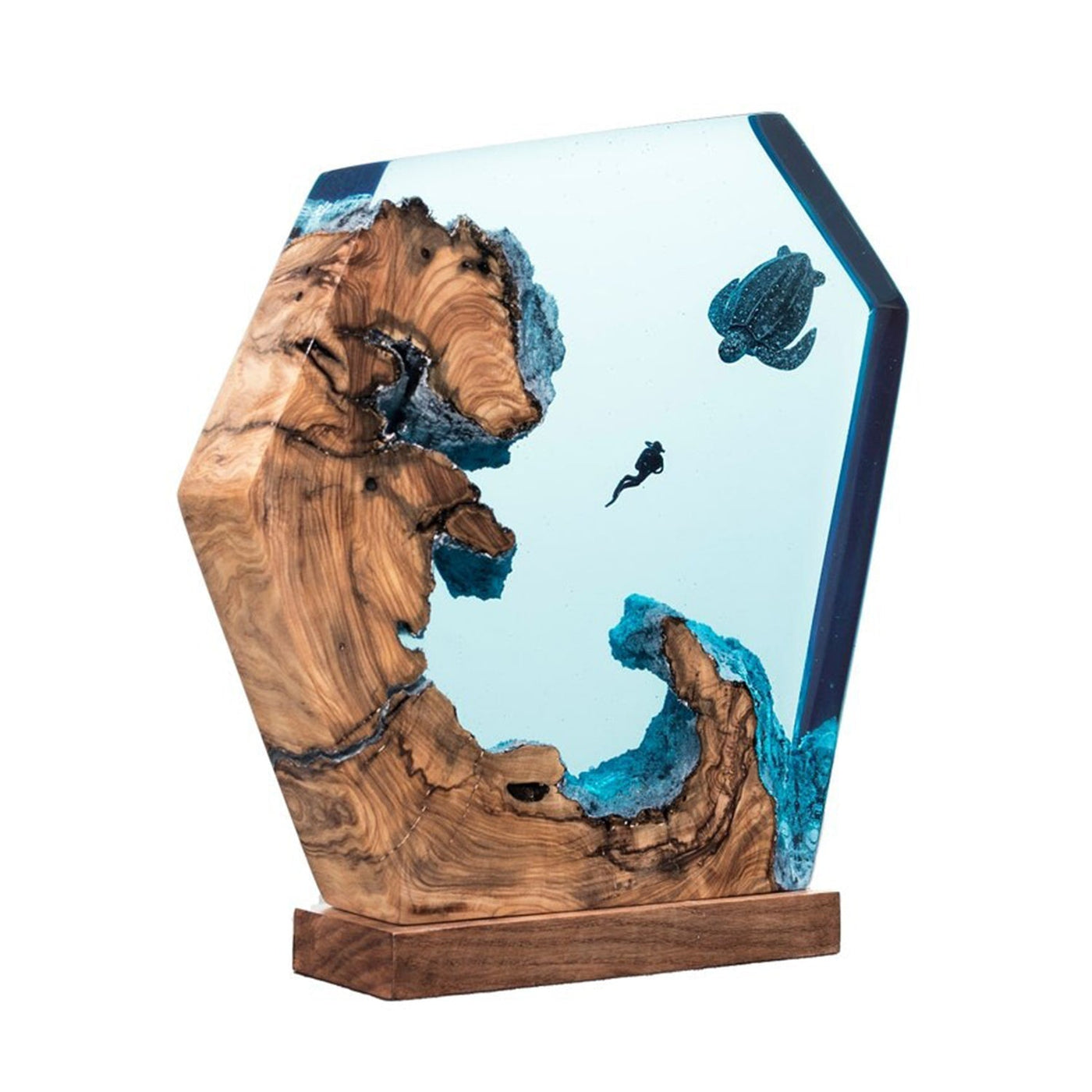 Sea Turtle & Diver - High Quality Epoxy Resin Lamp