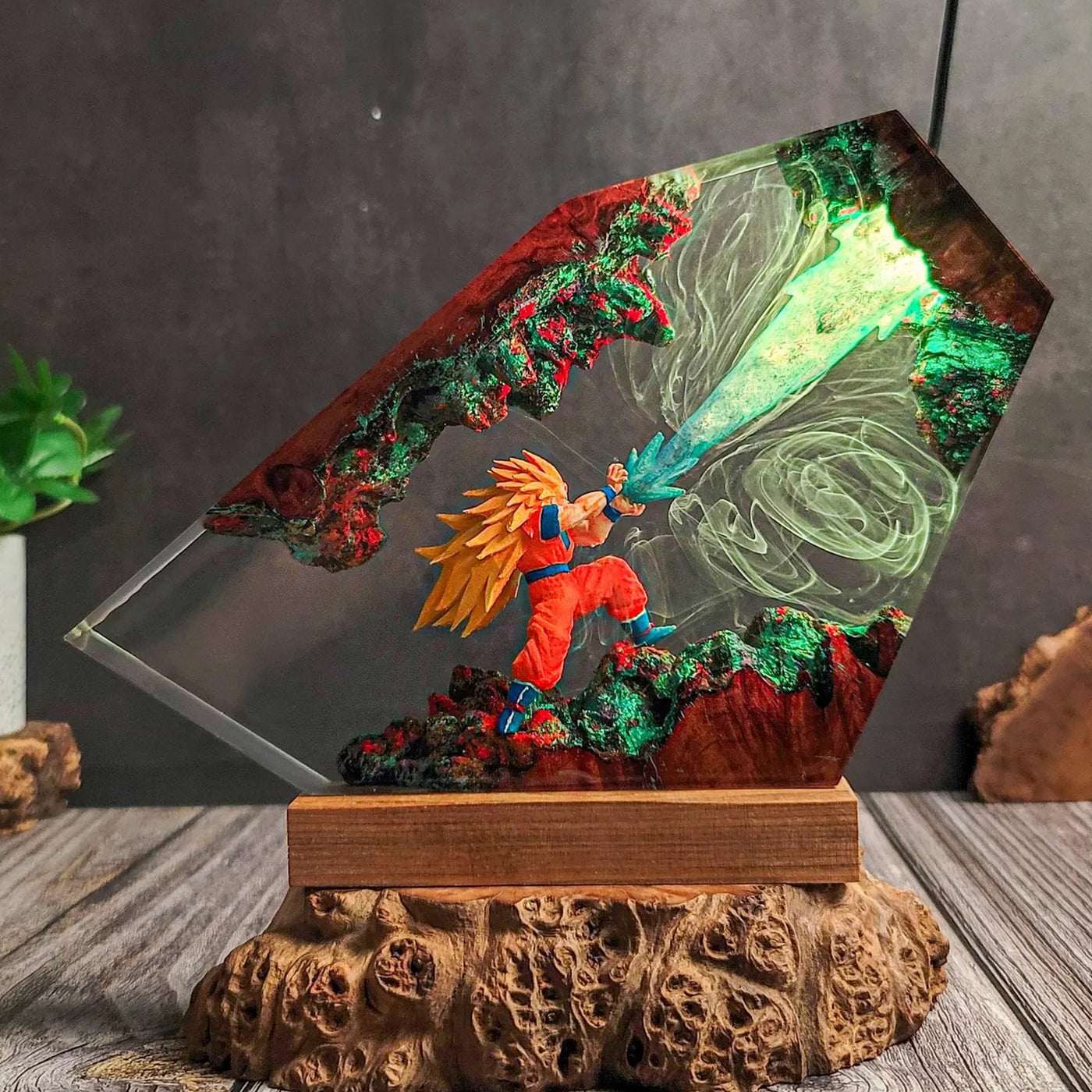 Dragon Ball Goku Super Saiyan Epoxy Resin Lamp, Night Light