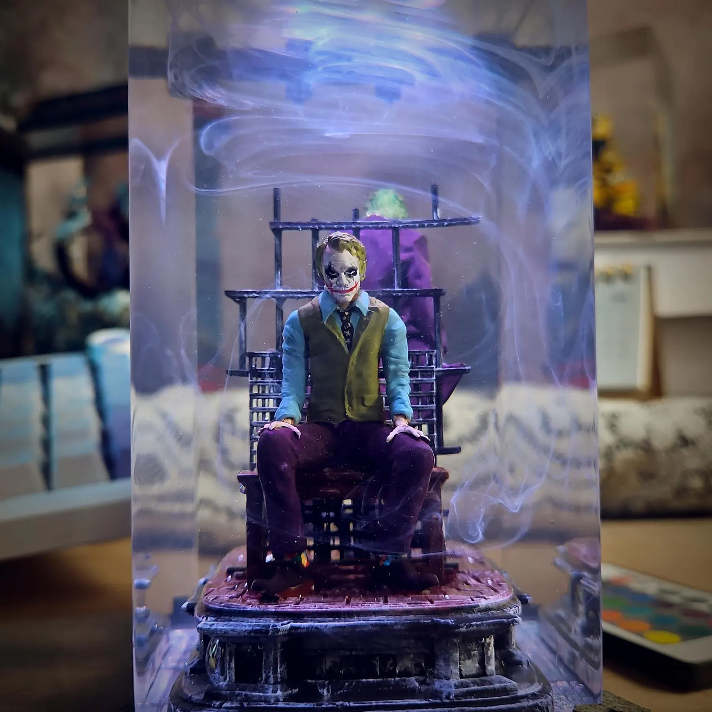 DC Joker Duality Diorama Epoxy Resin Lamp, Night Light, Wireless Lights