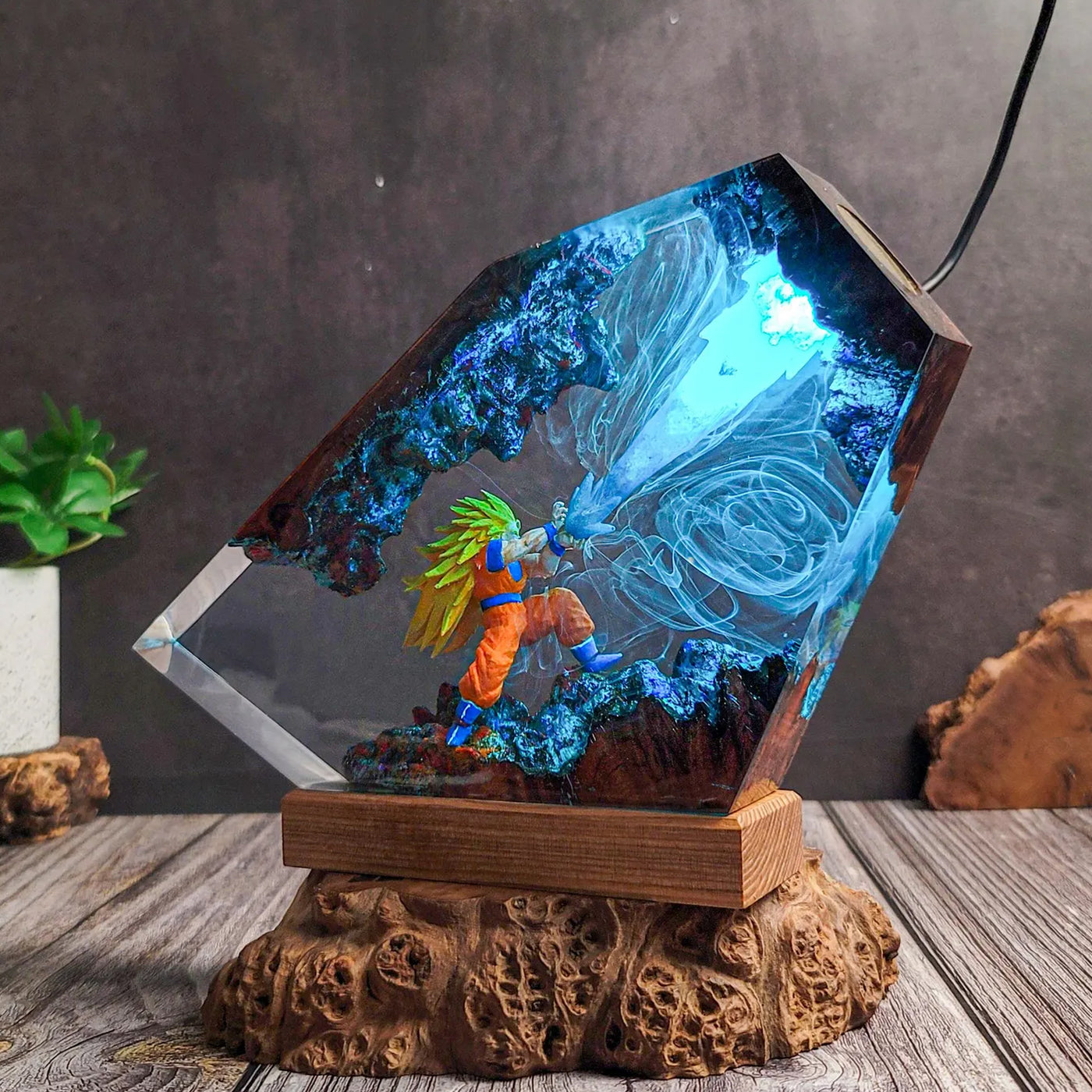 Dragon Ball Goku Super Saiyan Epoxy Resin Lamp, Night Light