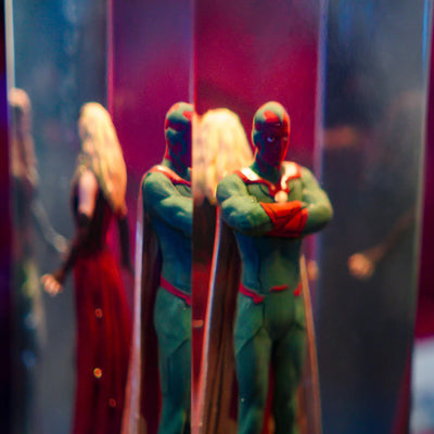 Marvel MCU Wanda Maximoff The Scarlet Witch & Vision Epoxy Resin Lamp, Night Light, Wireless Lights