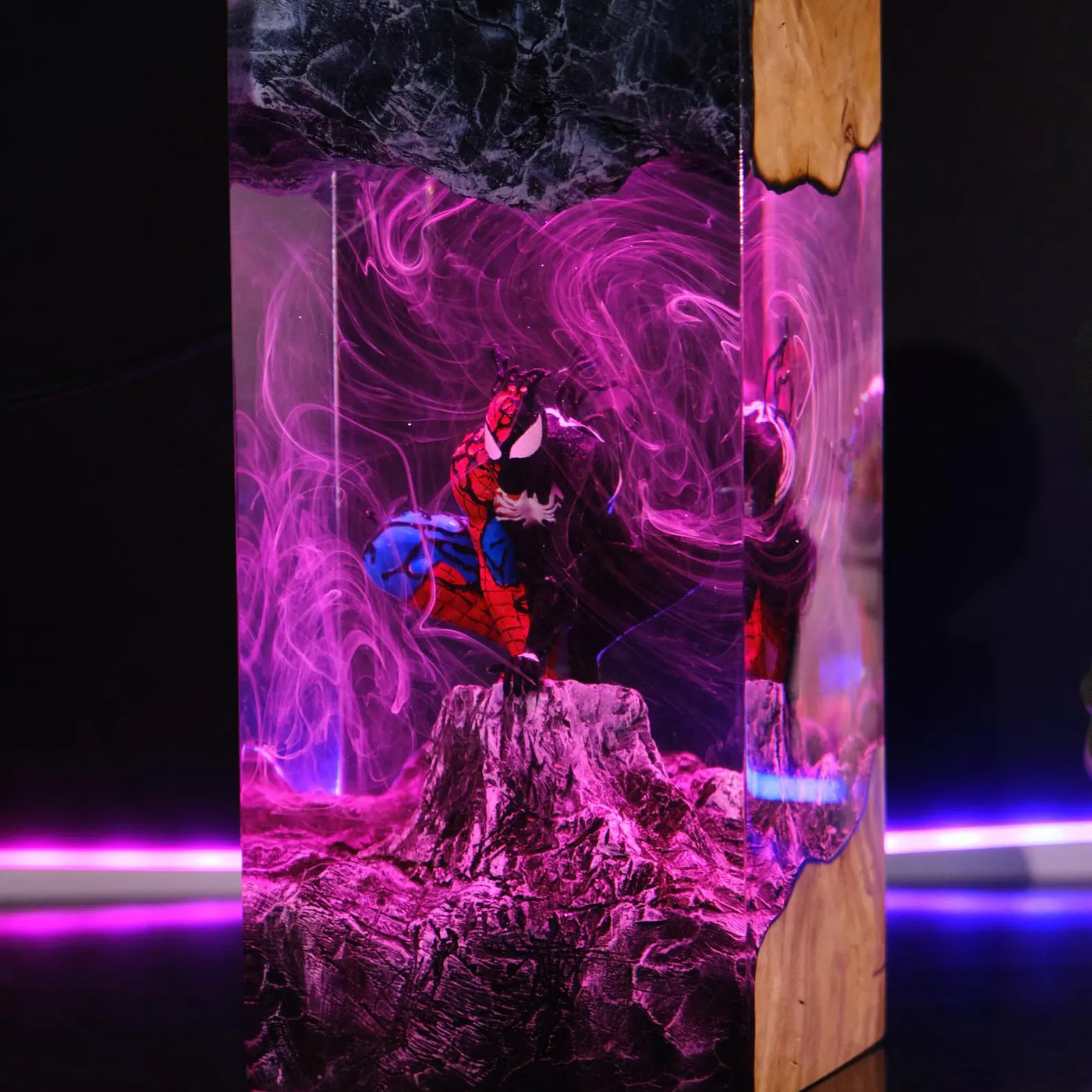 Marvel MCU Spider-Man x Venom Epoxy Resin Lamp, Night Light