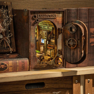 The Abandoned Submarine - Book Nook