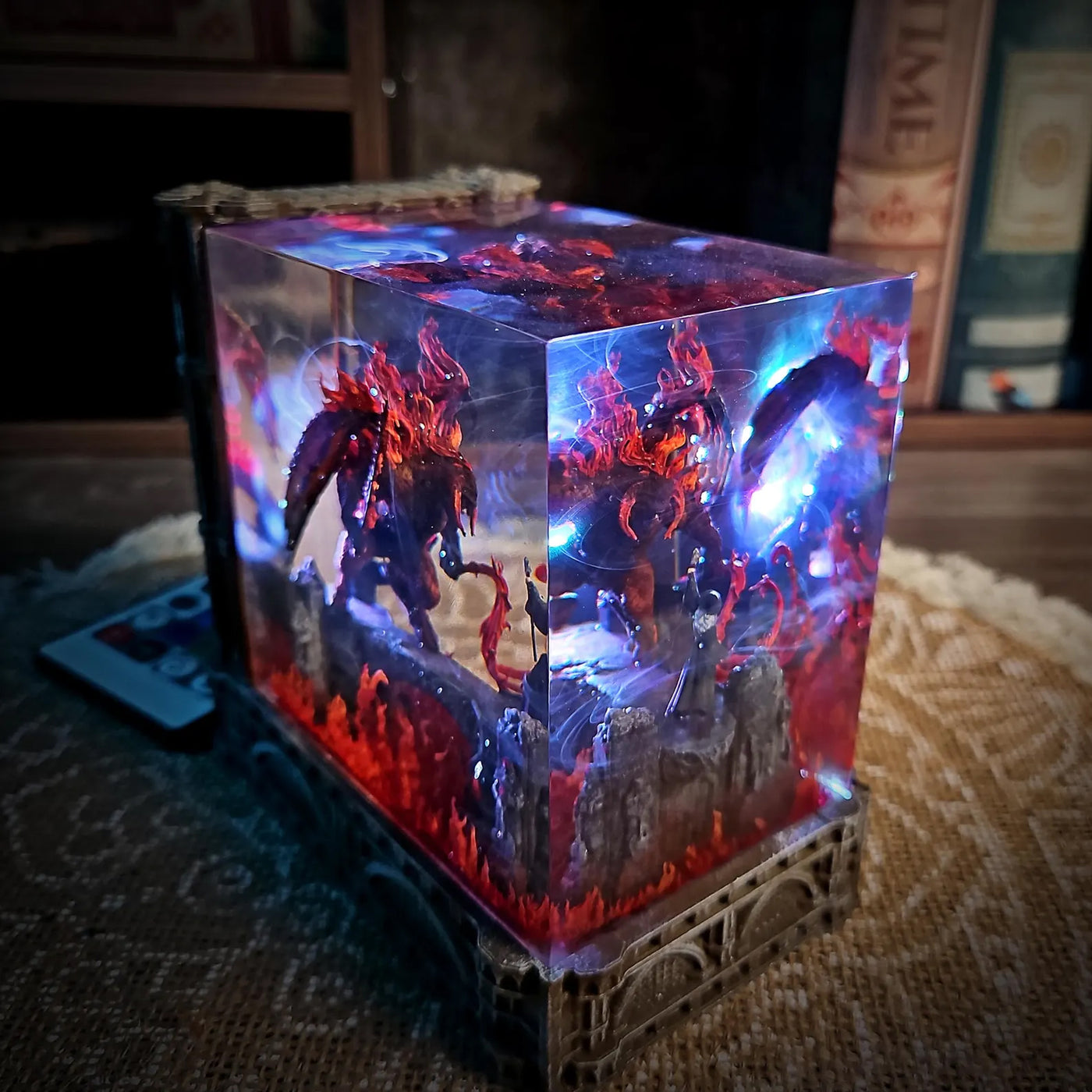 LOTR Lord Of Rings Balrog vs Gandalf Diorama Epoxy Resin Lamp, Night Light, Wireless Lights