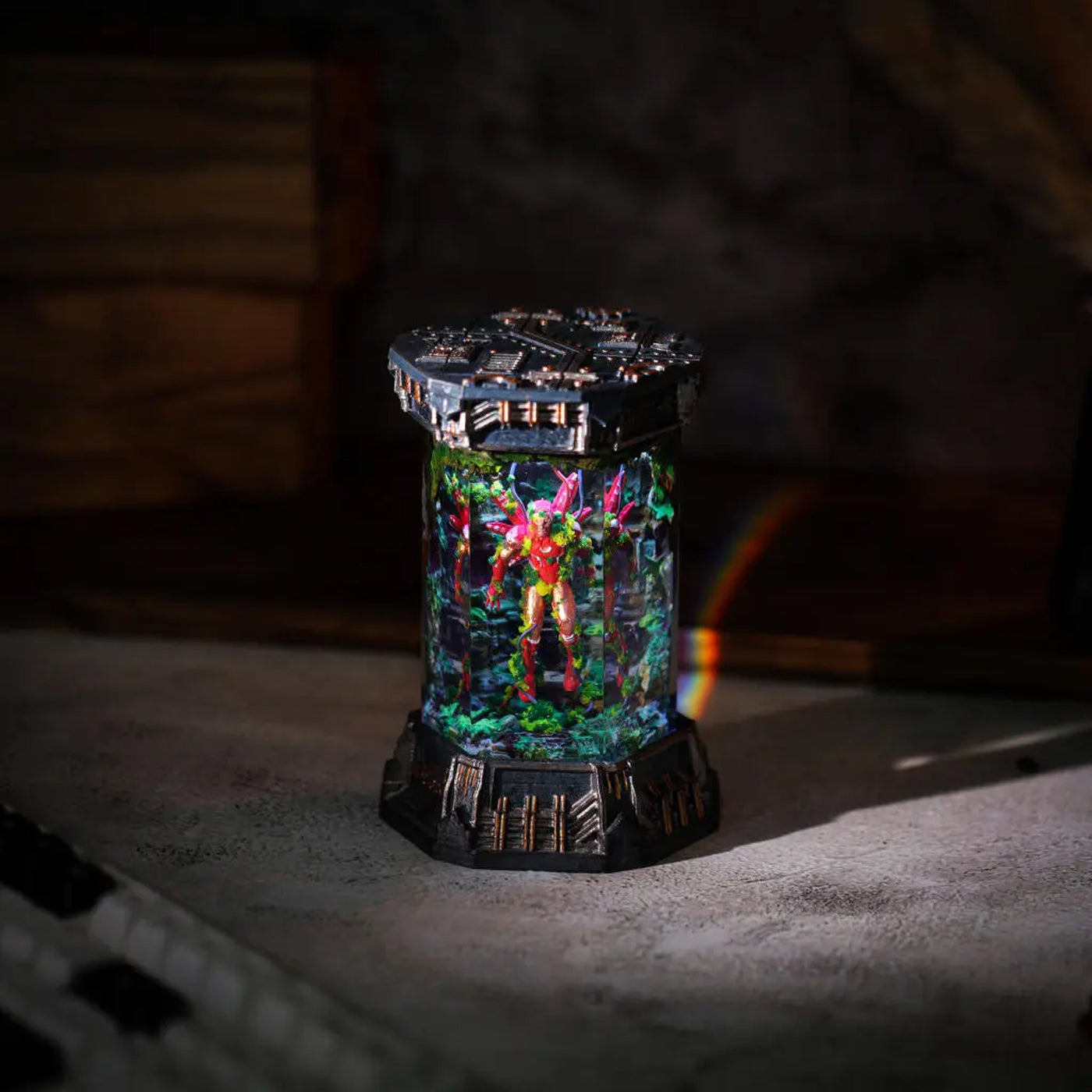 Marvel MCU Iron Man Healing Chamber Incubator Epoxy Resin Lamp, Night Light, Wireless Lights