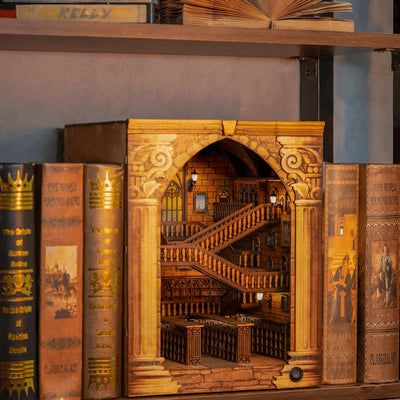 The Grand Enchanted Hogwarts Library - Book Nook