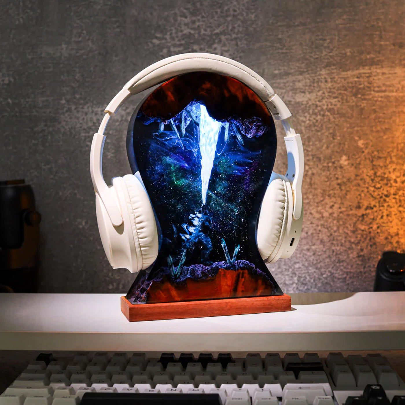 Godzilla Headphone Stand Epoxy Resin Lamp, Night Light