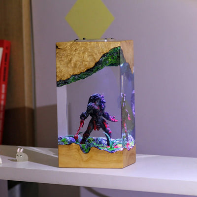 Predator Alien Sci-Fi Epoxy Resin Lamp, Night Light