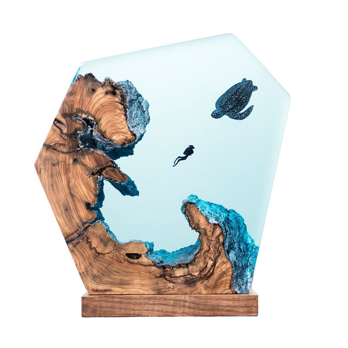 Sea Turtle & Diver - High Quality Epoxy Resin Lamp