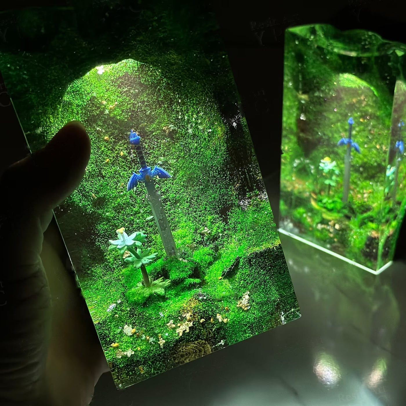 Zelda Master Sword with Silent Princess Flower Epoxy Resin Lamp, Night Light