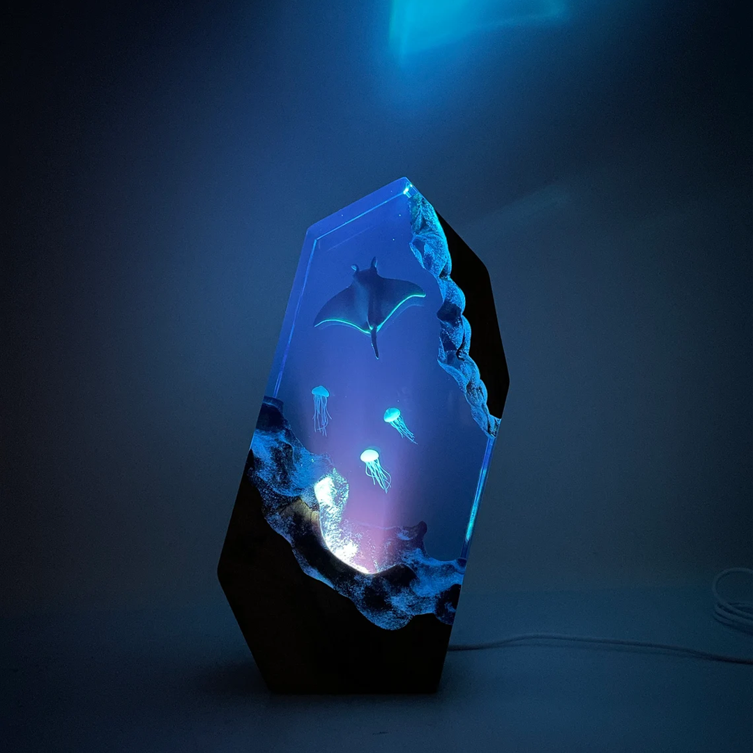 Manta Rays & Jellyfish - High Quality Epoxy Resin Lamp