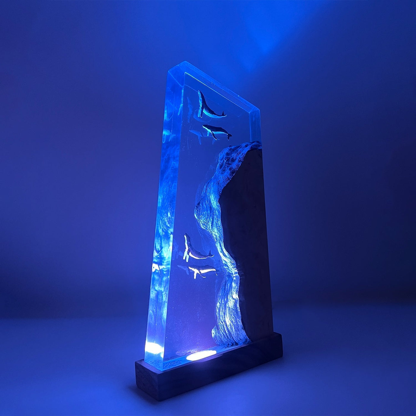 Humpback Whales - High Quality Epoxy Resin Lamp