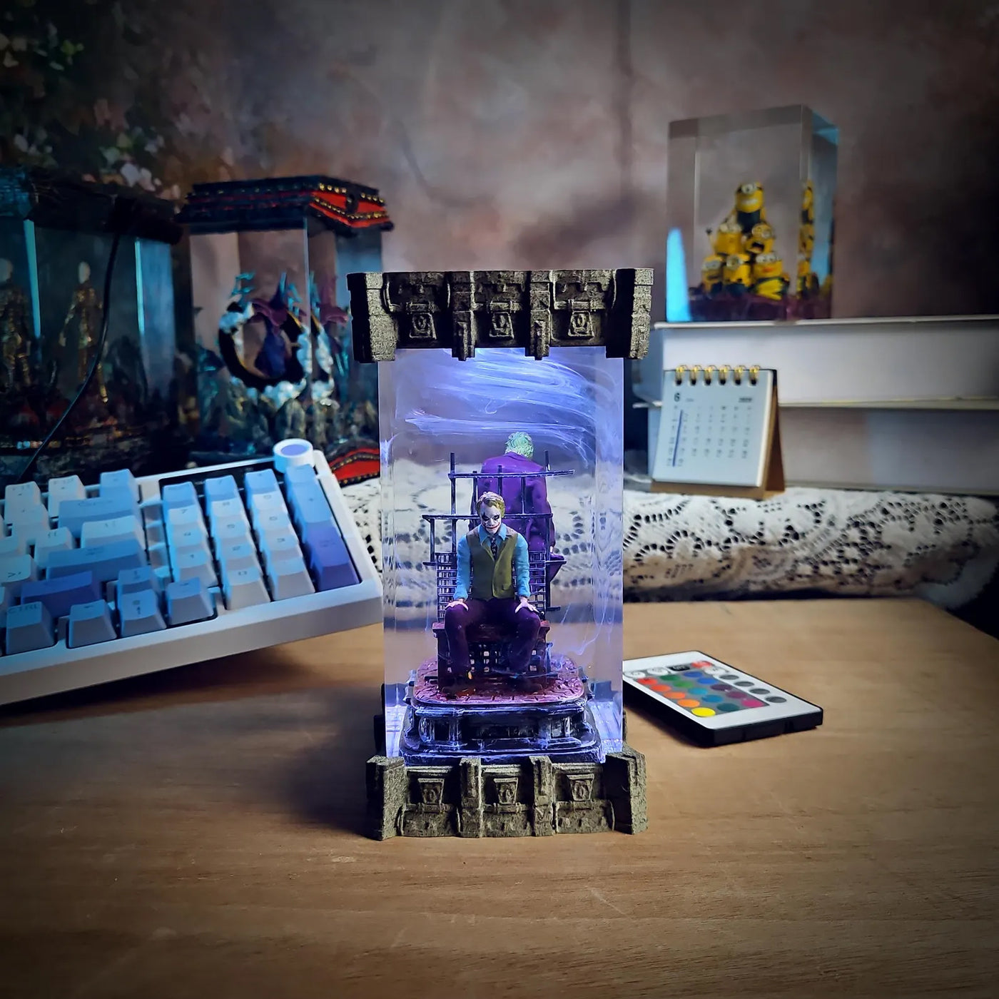 DC Joker Duality Diorama Epoxy Resin Lamp, Night Light, Wireless Lights