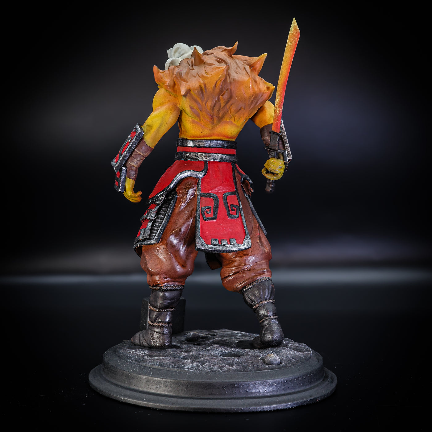 Dota 2 - Yurnero the Juggernaut Statue Figures