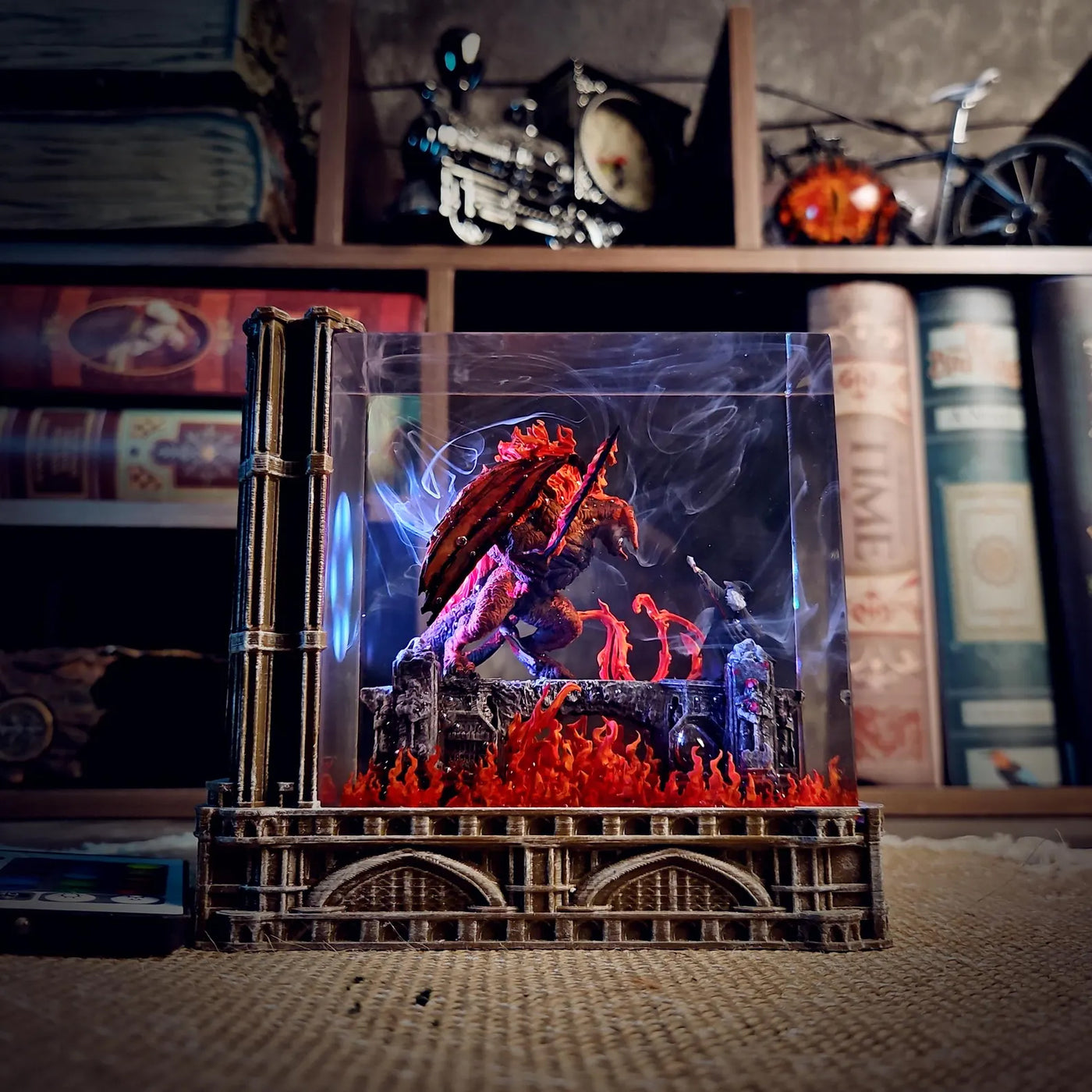 LOTR Lord Of Rings Balrog vs Gandalf Diorama Epoxy Resin Lamp, Night Light, Wireless Lights