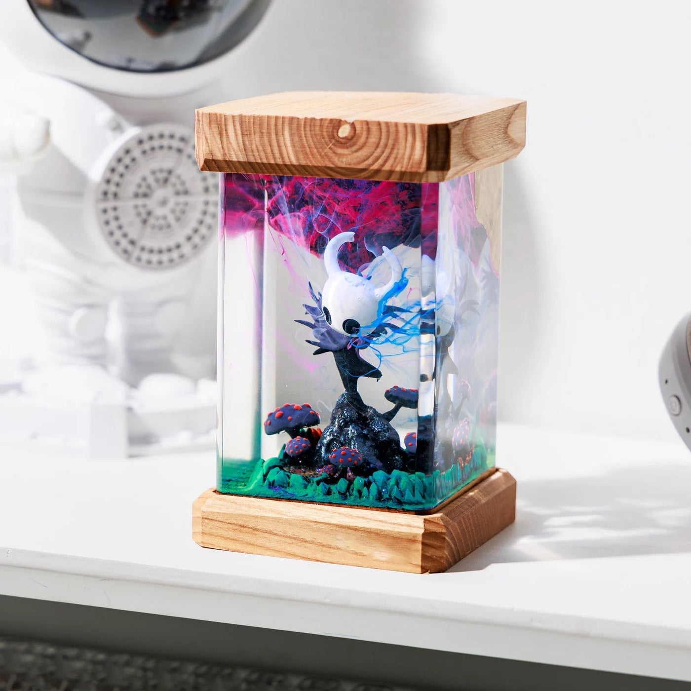 The Hollow Knight Epoxy Resin Lamp, Night Light